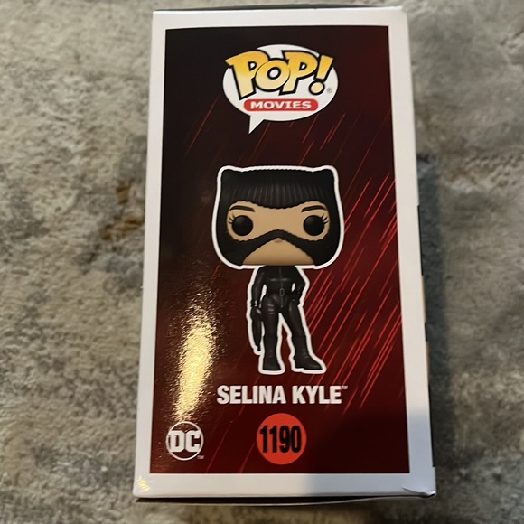NWT Funko Pop Selina Kyle 1190 - Picture 4 of 6
